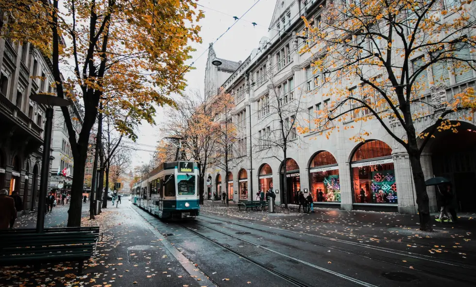 Szwajcaria podróż autostradą - popularny cel podróży